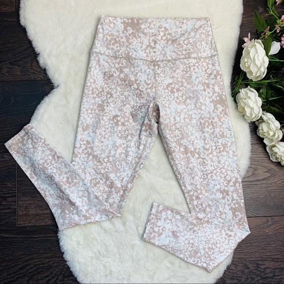 Glyder Pants - Glyder Highwaisted Animal Print Leggins